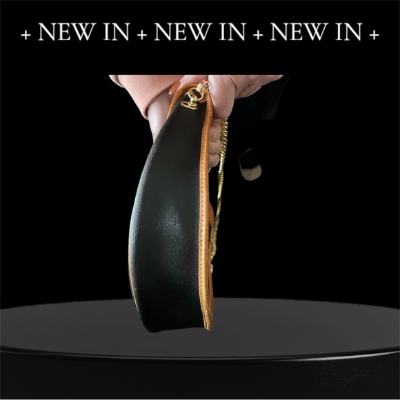 Christian Dior Vintage Shoulder Bag with COA in excellent vintage condition - Picture 12 of 13